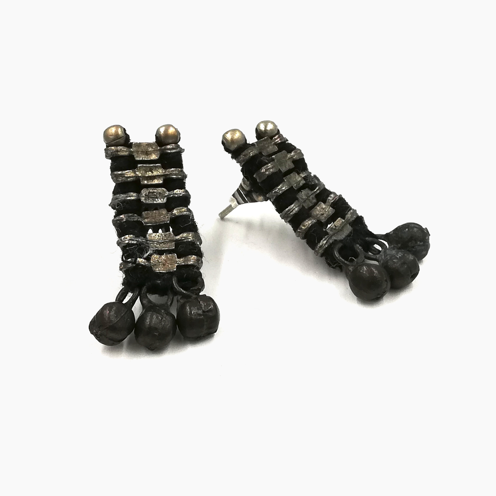 Black with Silver Metal – Short